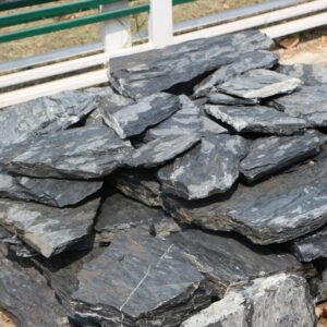 หินแผ่นธรรมชาติสีดำ กกละ