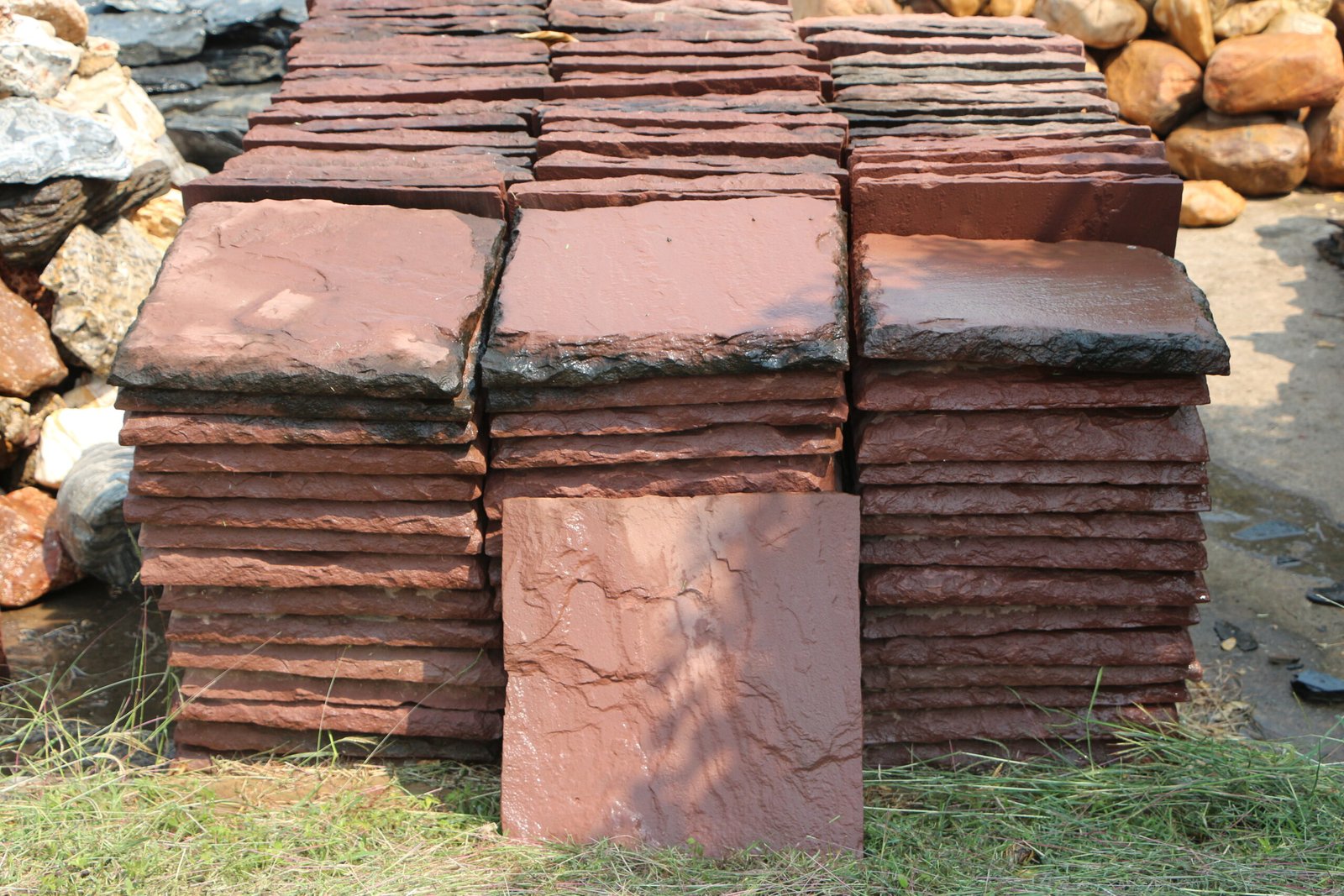 หินแผ่นทางเดิน 40X40 ซม แผ่นละ